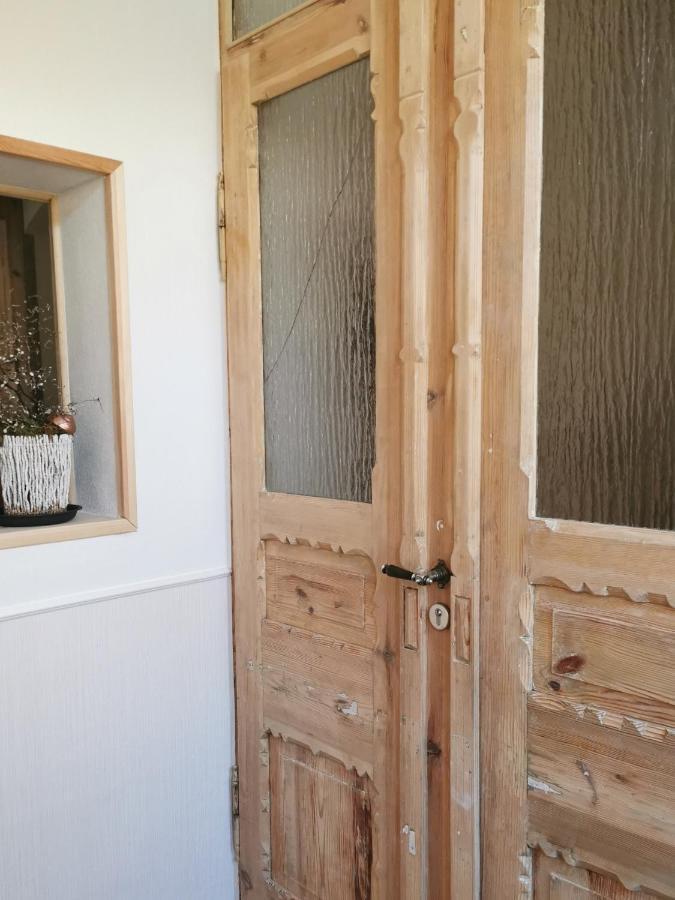 Ferienwohnung Luise Mit Separater Kueche Naumburg  Exteriör bild