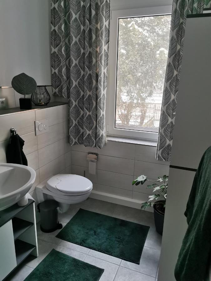 Ferienwohnung Luise Mit Separater Kueche Naumburg  Exteriör bild